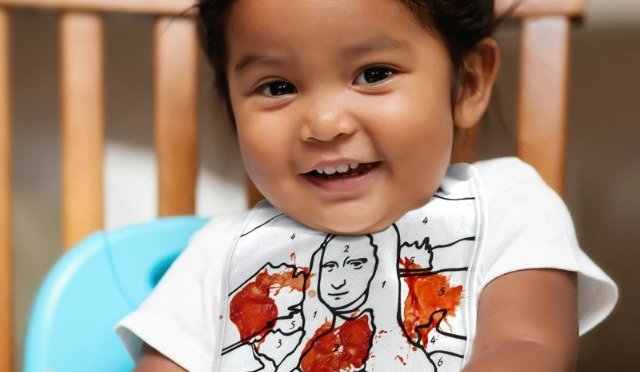 Best gifts 2014: Little Spills Art Reusable Baby Bib